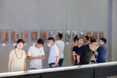 一场来自敦煌的祝福 “灵兽献瑞”画展亮相中国丝绸博物馆